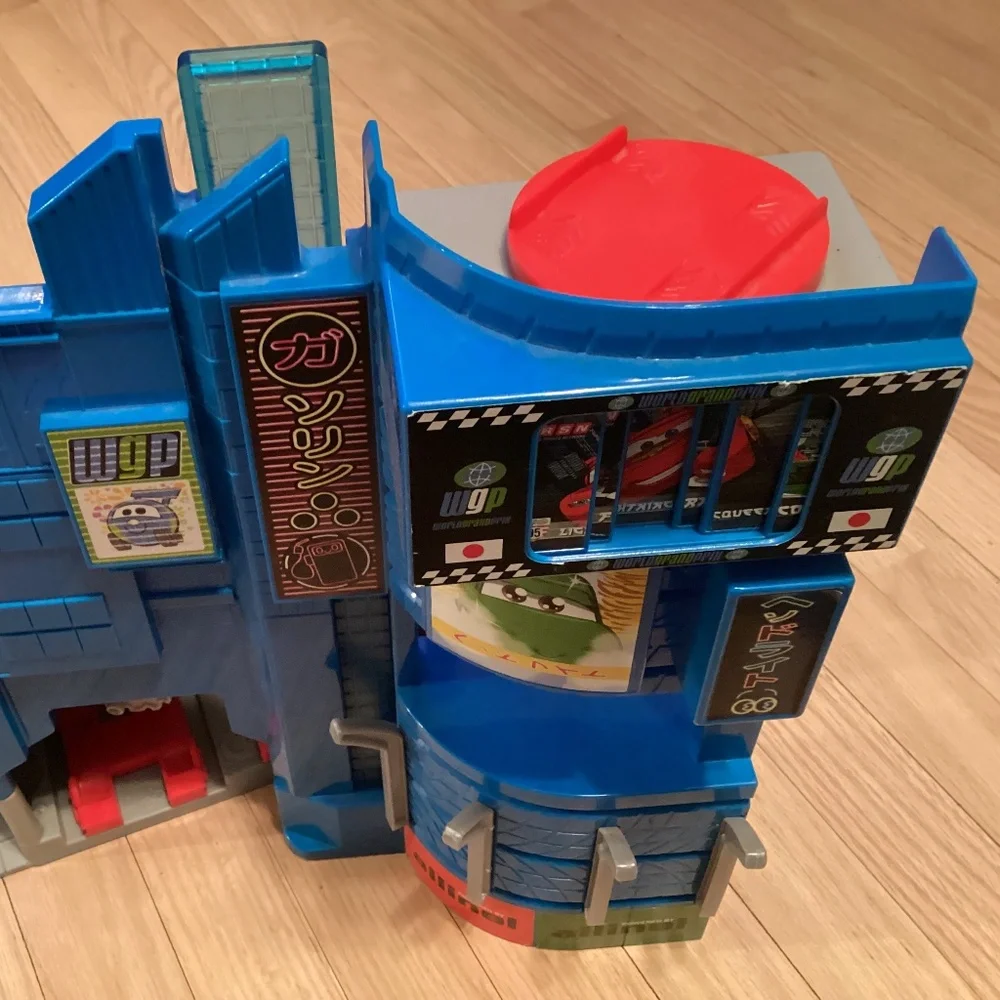 Disney Pixar Cars Movie Car wash Garage Playset